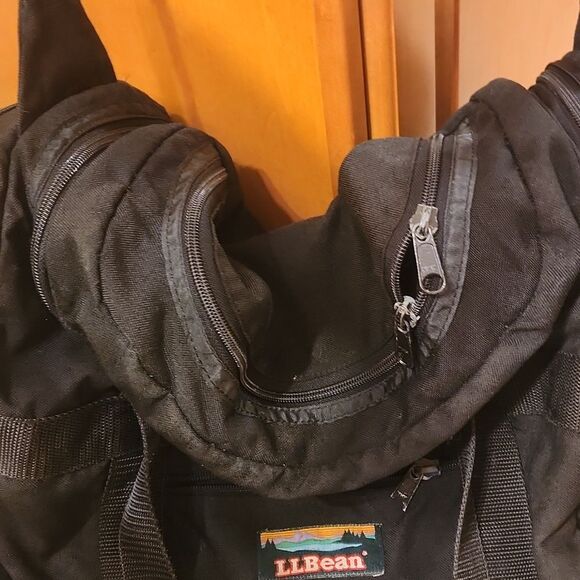 L.L. Bean Vintage Black 20" Duffel Bag - Picture 5 of 14
